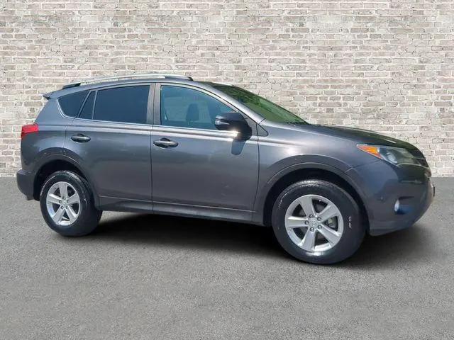 2013 Toyota RAV4 XLE for sale in Midlothian, VA