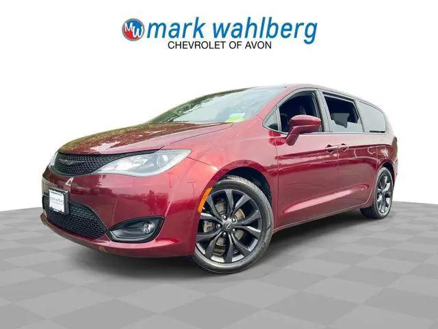 2018 Chrysler Pacifica Touring Plus for sale in Avon, OH