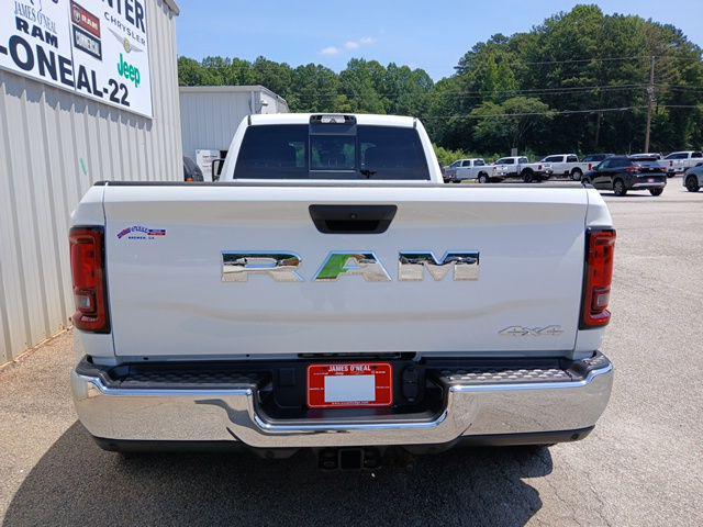 2026 Ram 3500 Tradesman Crew Cab 4x4 8 Box