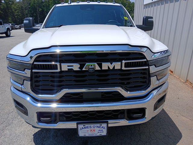 2026 Ram 3500 Tradesman Crew Cab 4x4 8 Box
