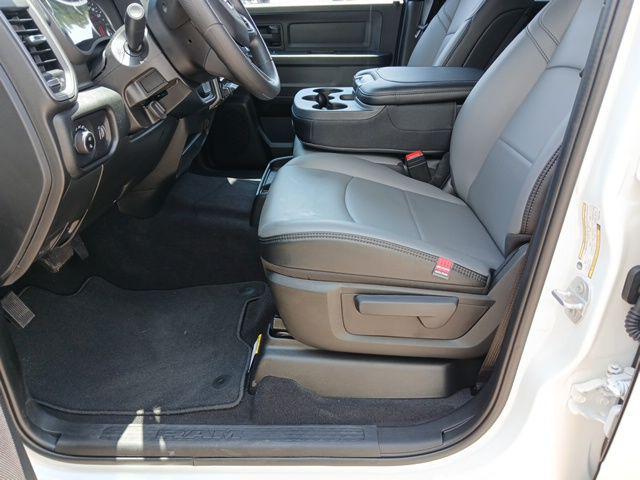 2026 Ram 3500 Tradesman Crew Cab 4x4 8 Box