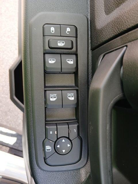 2026 Ram 3500 Tradesman Crew Cab 4x4 8 Box