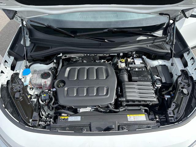 2026 Volkswagen Tiguan SE - Photo 7