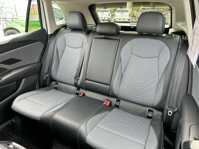 2026 Volkswagen Tiguan SE - Photo 23