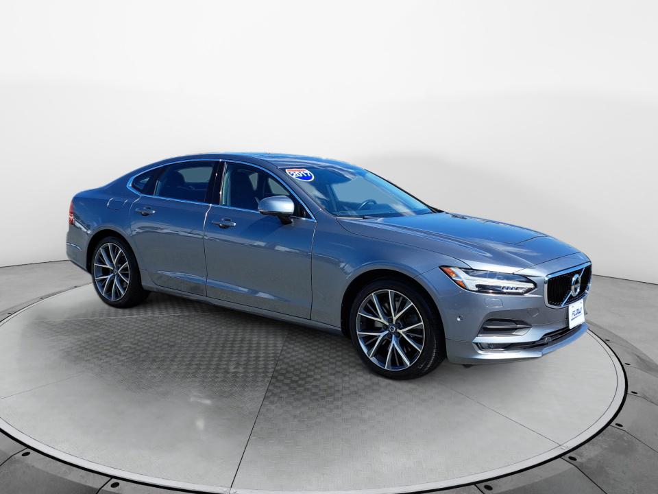 /2017 Volvo S90