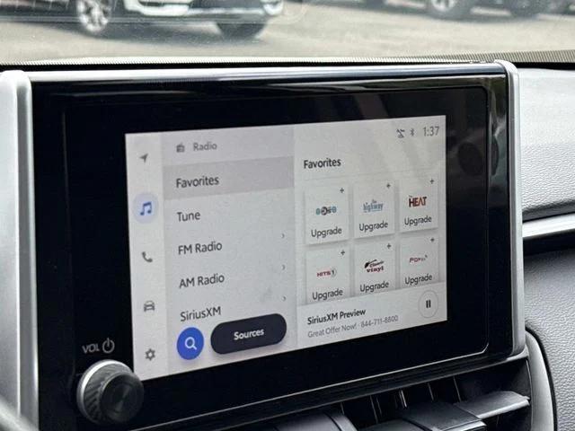 2025 Toyota RAV4 Hybrid XLE 2025 Toyota RAV4 Hybrid XLE