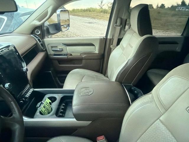 2022 Ram 3500 Laramie Crew Cab 4x4 8 Box
