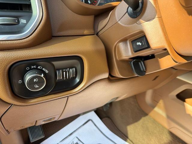 2022 Ram 3500 Laramie Crew Cab 4x4 8 Box