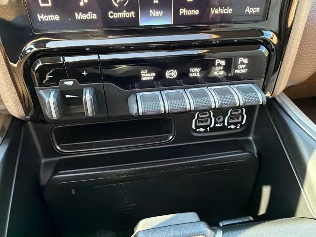 2022 Ram 3500 Laramie Crew Cab 4x4 8 Box