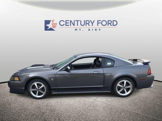 2003 Ford Mustang Mach 1