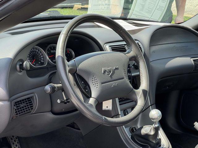 2003 Ford Mustang Mach 1