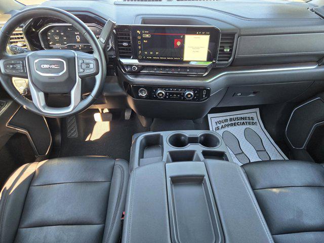 2024 GMC Sierra 1500 4WD Crew Cab Short Box SLT