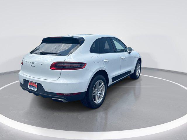 2017 Porsche Macan Base