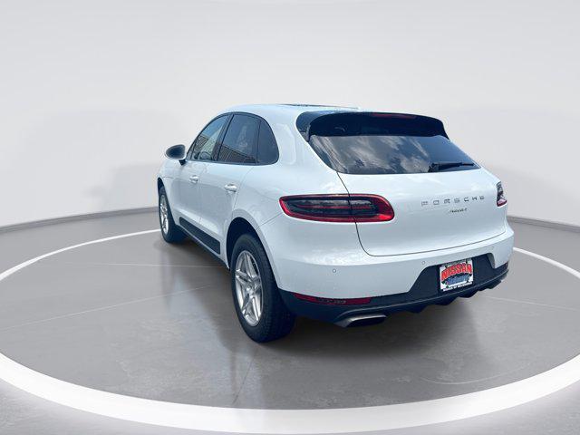 2017 Porsche Macan Base