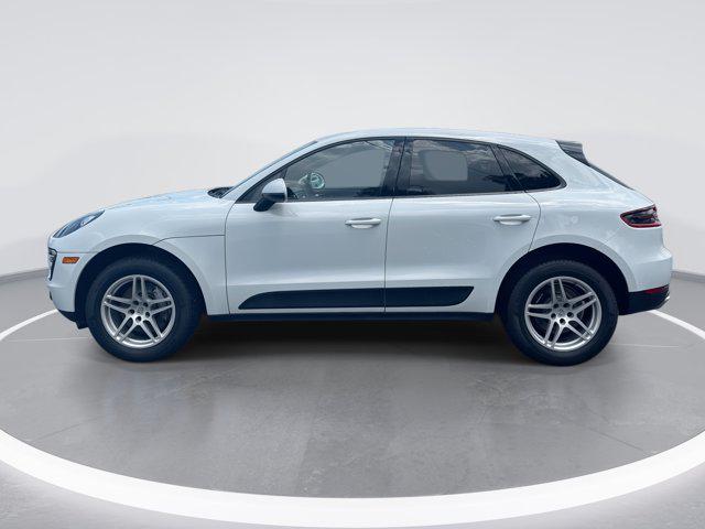 2017 Porsche Macan Base