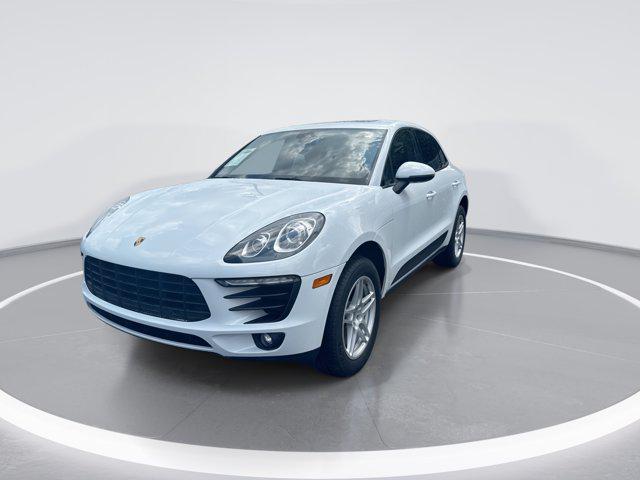 2017 Porsche Macan Base