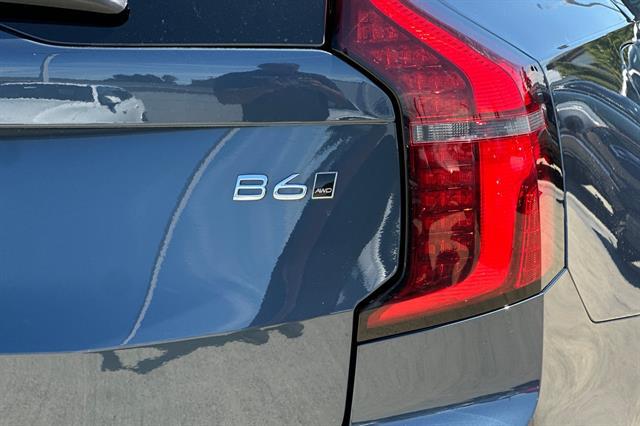 2026 Volvo XC90 Plus, B6 AWD Gas mild hybrid, Gasoline, Bright, 7 Seats