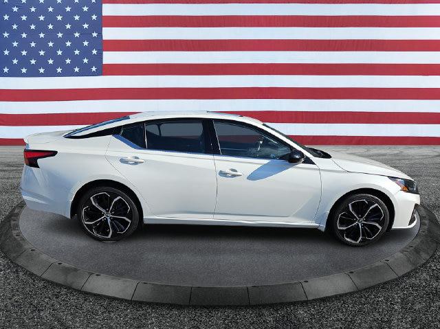 2024 Nissan Altima SR Intelligent AWD 2024 Nissan Altima SR Intelligent AWD