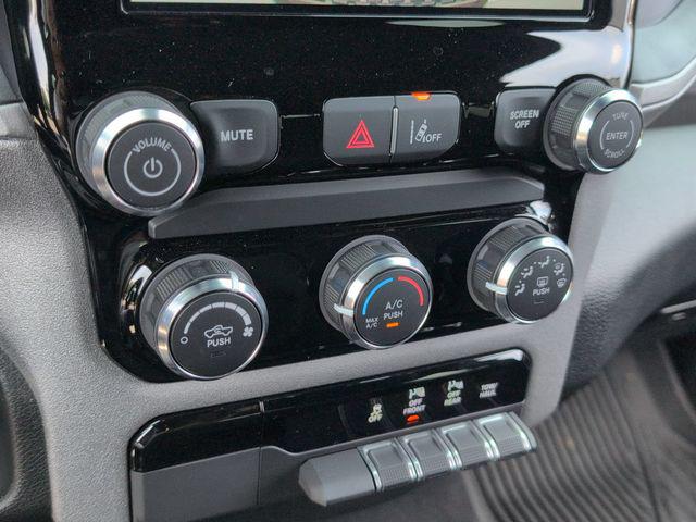 2025 Ram 1500 Tradesman Crew Cab 4x4 57 Box