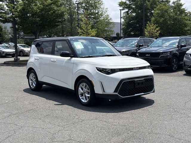 2023 Kia Soul S 2023 Kia Soul S