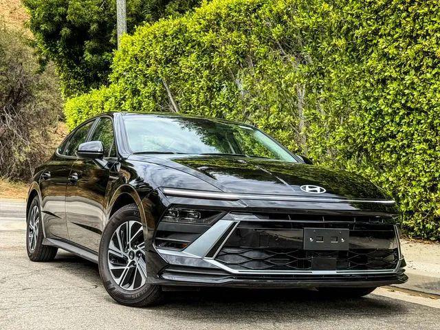 2026 Hyundai Sonata Hybrid Blue for sale in Agoura Hills, CA