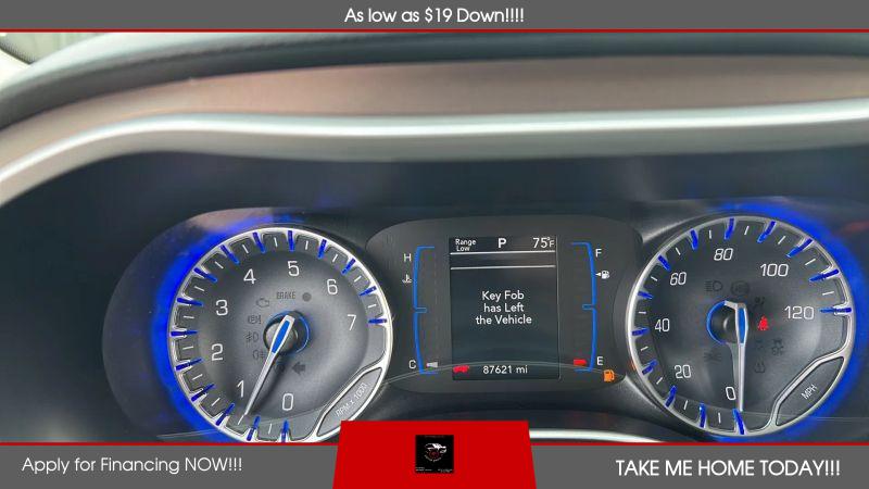2017 Chrysler Pacifica Touring-L