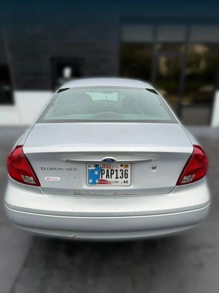 2000 Ford Taurus SES