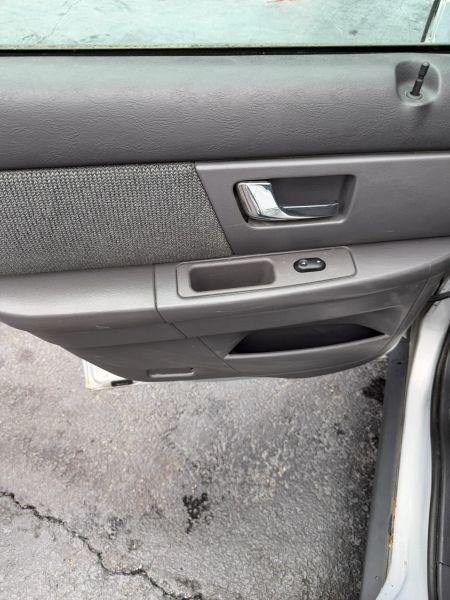 2000 Ford Taurus SES