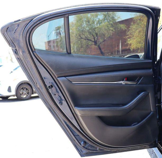 2019 Mazda Mazda3 Preferred Package