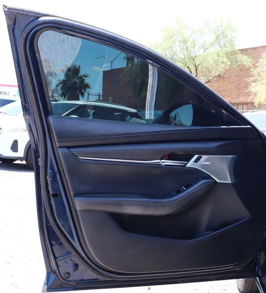 2019 Mazda Mazda3 Preferred Package
