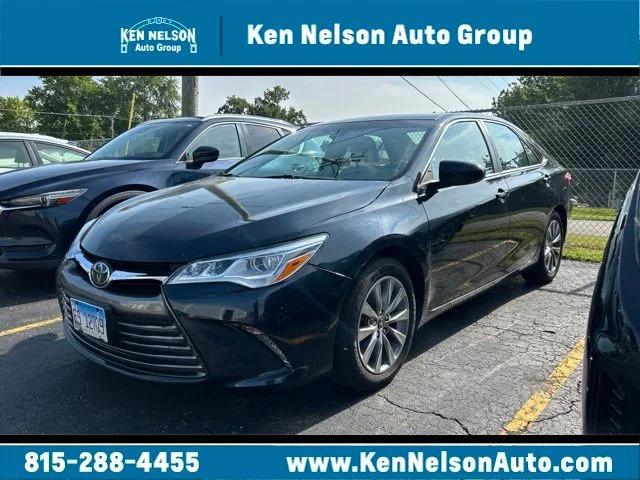 2016 Toyota Camry XLE V6 for sale in Dixon, IL