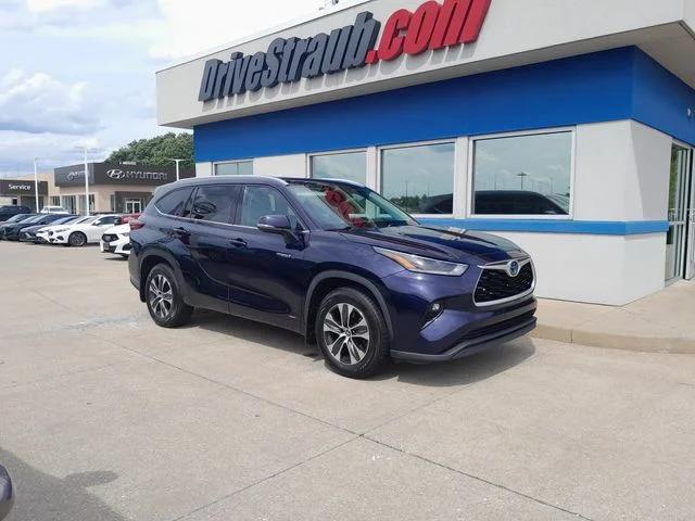 2021 Toyota Highlander Hybrid XLE 2021 Toyota Highlander Hybrid XLE