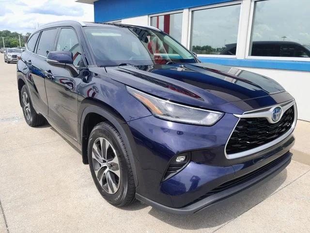 2021 Toyota Highlander Hybrid XLE 2021 Toyota Highlander Hybrid XLE