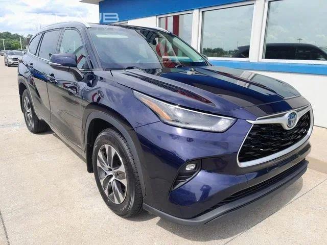 2021 Toyota Highlander Hybrid XLE 2021 Toyota Highlander Hybrid XLE