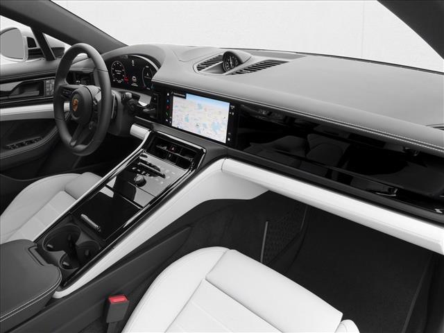 2026 Porsche Panamera 4