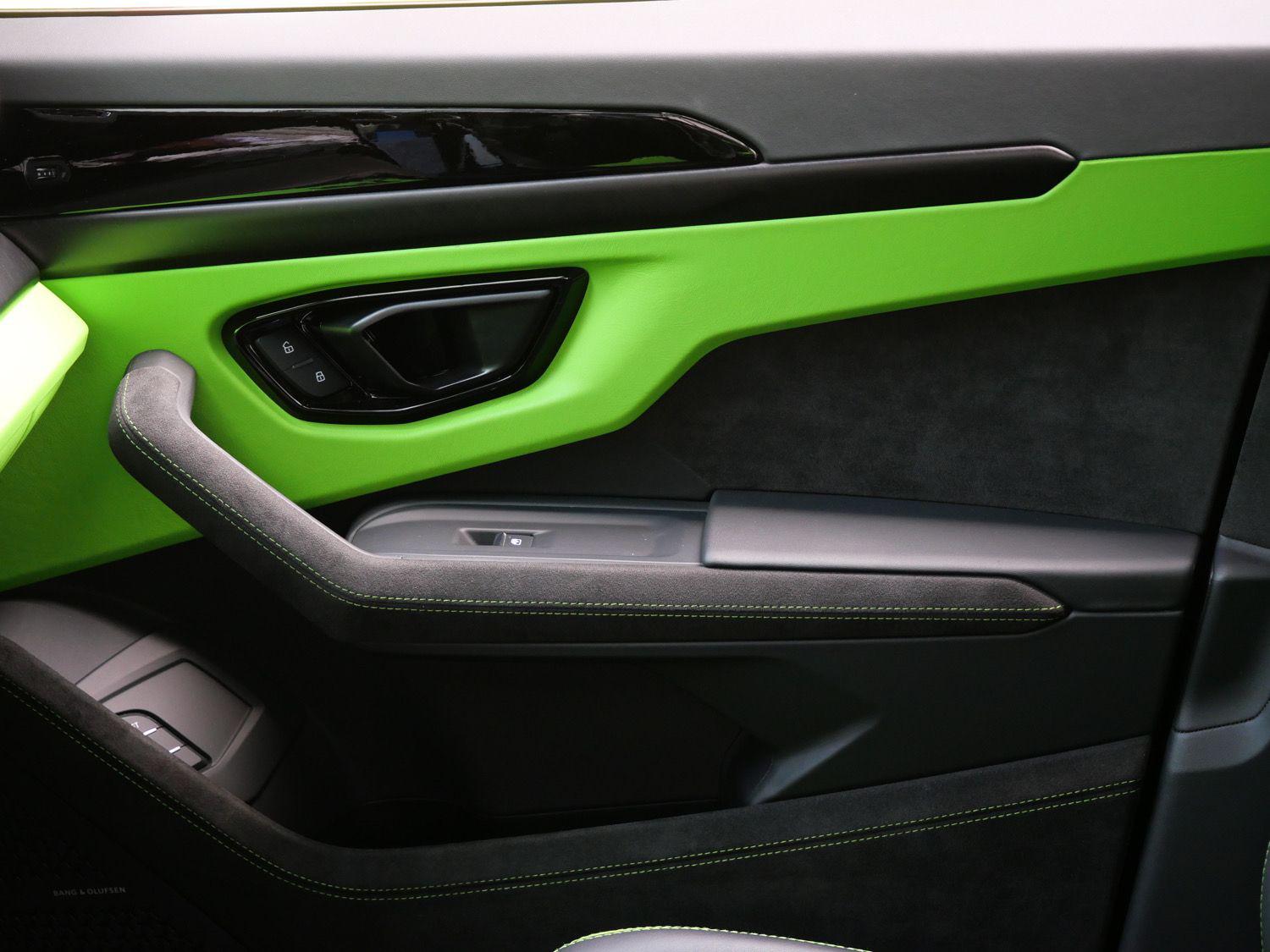 2024 Lamborghini Urus S - Photo 16