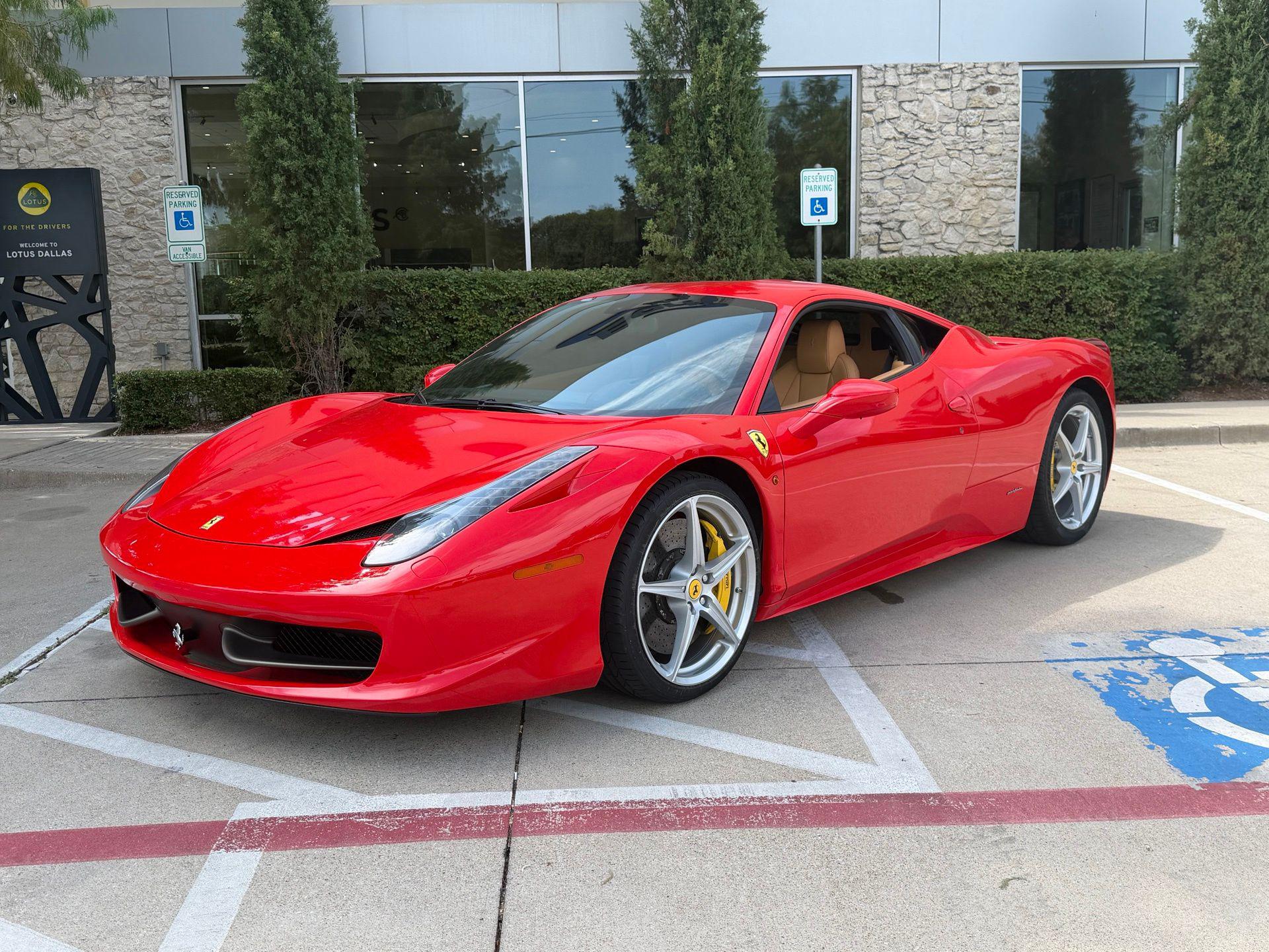 /2014 Ferrari 458-Italia