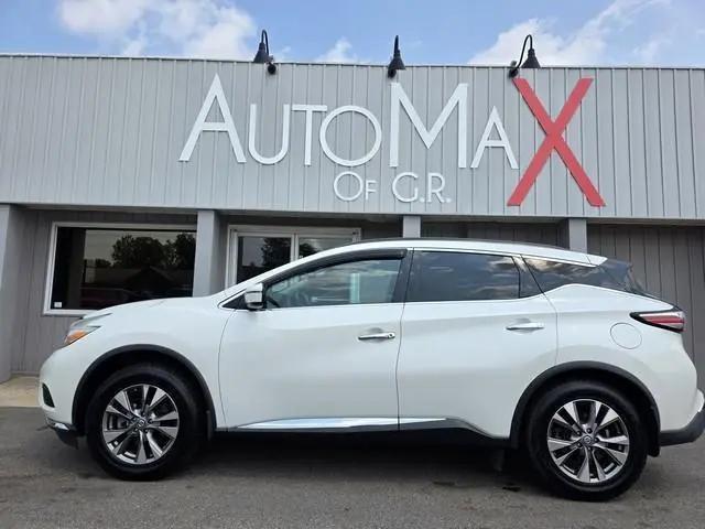 2016 Nissan Murano SV for sale in Comstock Park, MI