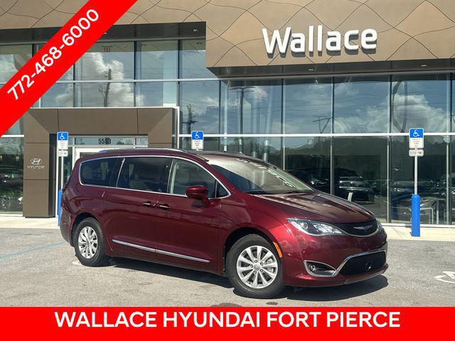 2019 Chrysler Pacifica Touring L for sale in FT PIERCE, FL