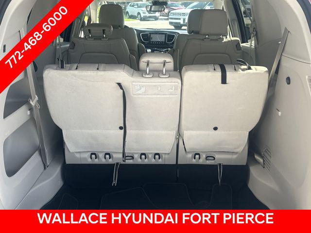 2019 Chrysler Pacifica Touring L