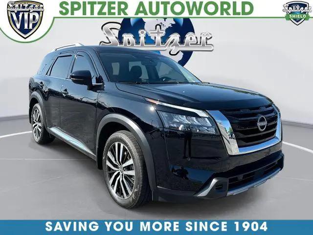2025 Nissan Pathfinder Platinum 4WD for sale in Findlay, OH
