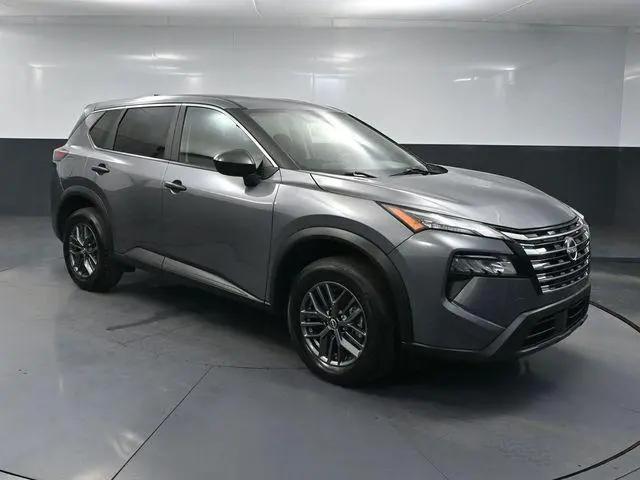 2024 Nissan Rogue S FWD for sale in St Cloud, MN