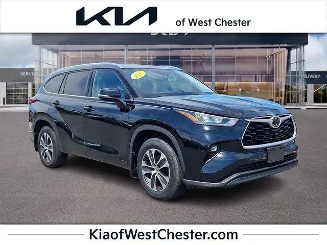 2020 Toyota Highlander XLE for sale in West Chester, PA