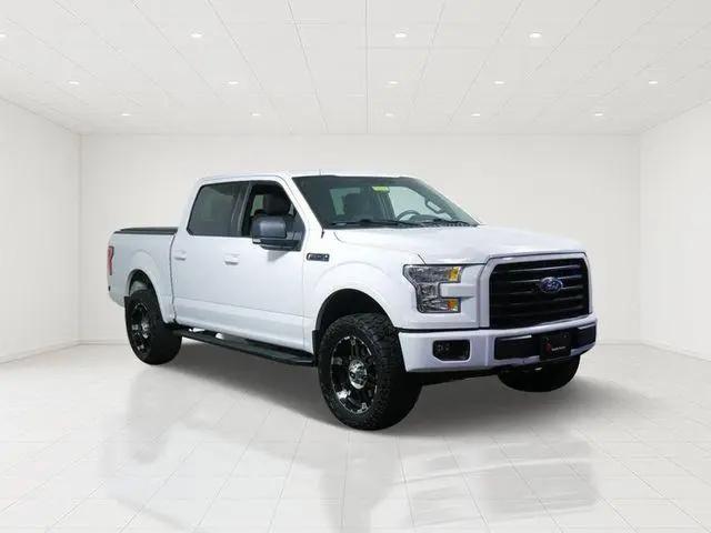 2017 Ford F-150 XLT for sale in Shakopee, MN