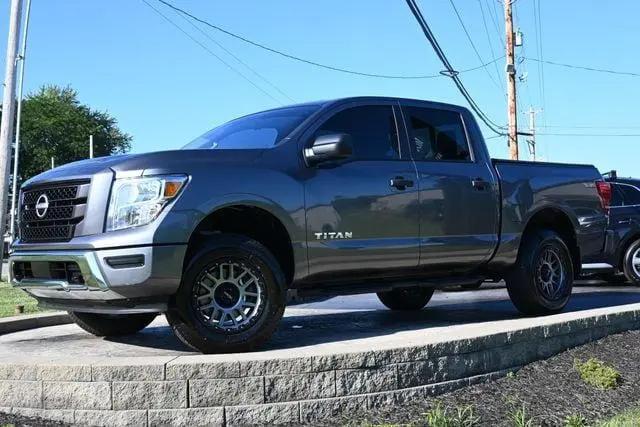 2024 Nissan Titan Crew Cab SV 4x4 for sale near Heath, OH