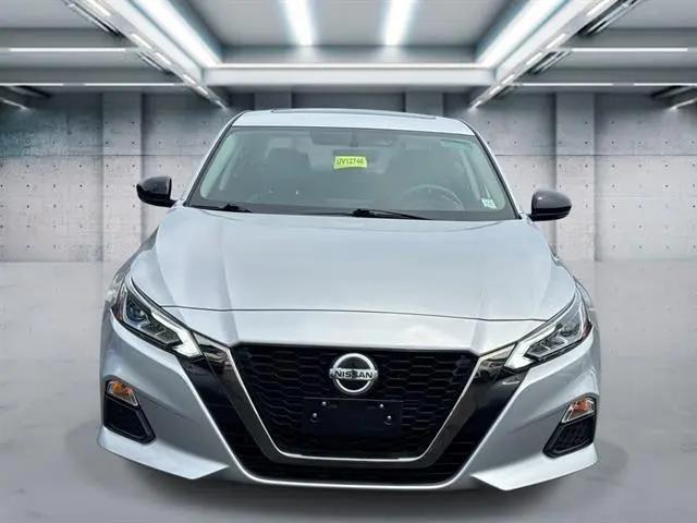 2019 Nissan Altima 2.5 SR for sale in Patchogue, NY