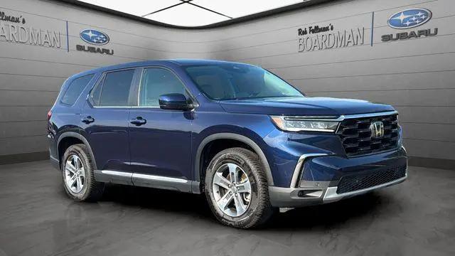 2023 Honda Pilot AWD EX-L 8 Passenger for sale in Youngstown, OH