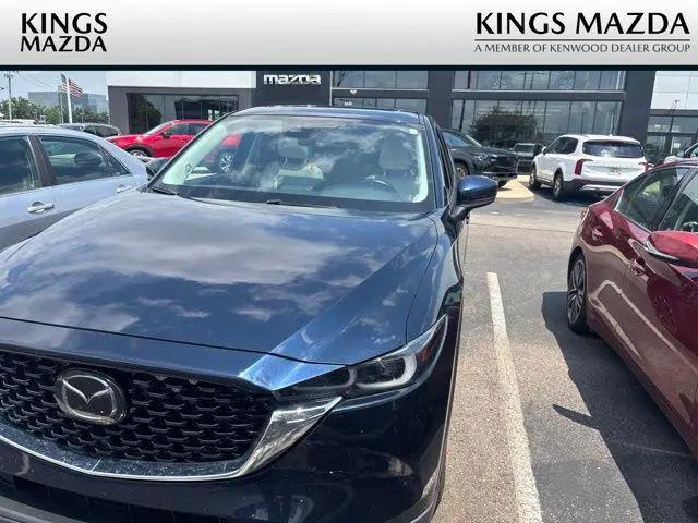 2022 Mazda CX-5 2.5 S Premium for sale near Cincinnati, OH