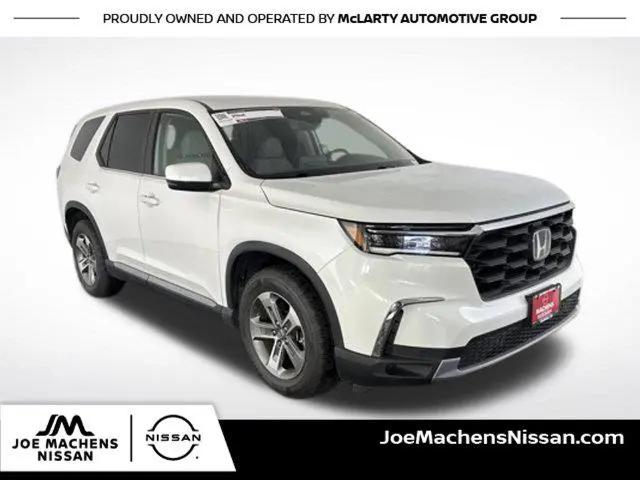 2023 Honda Pilot AWD EX-L 8 Passenger for sale in Columbia, MO