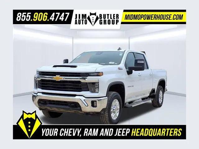 2025 Chevrolet Silverado 2500HD 4WD Crew Cab Standard Bed LT for sale in Linn, MO